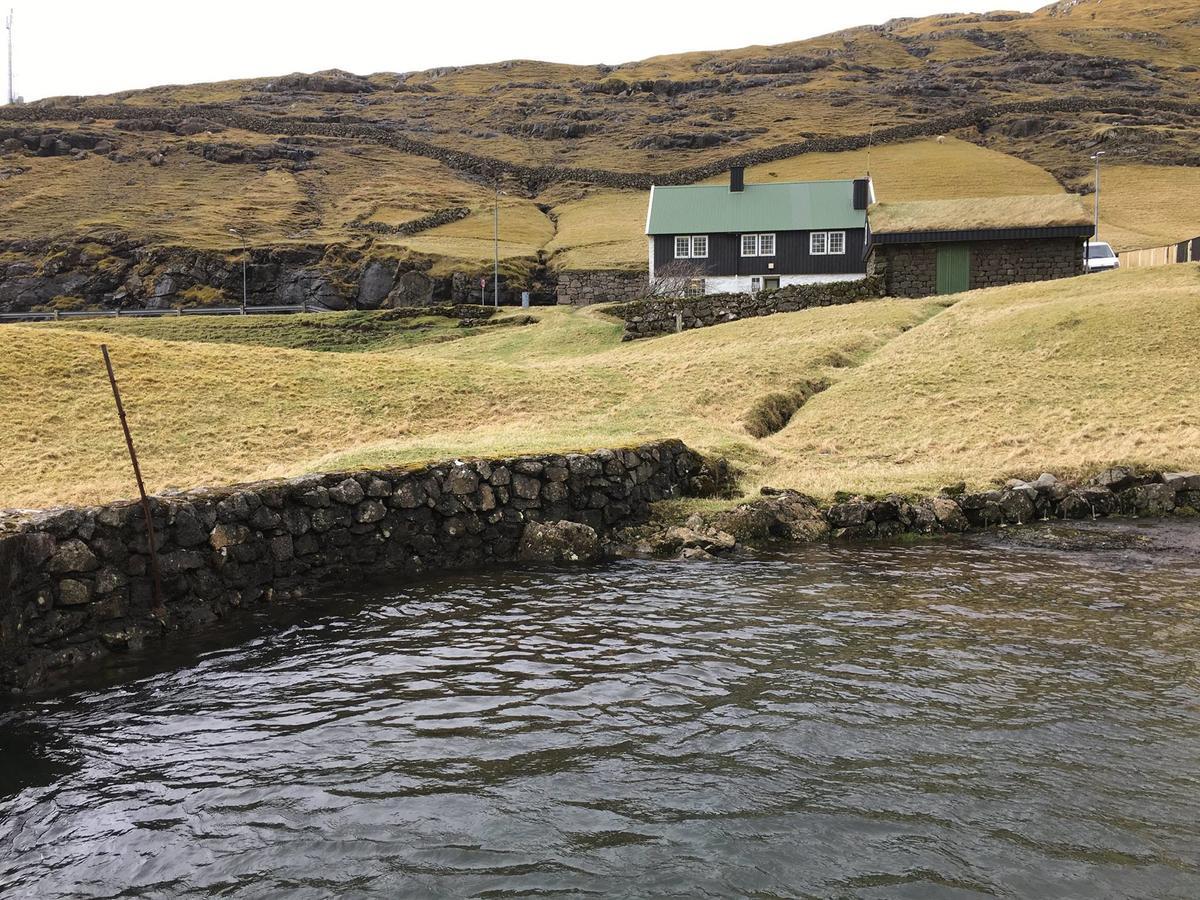 Idyllic House Near River And Ocean Villa Leynar Buitenkant foto